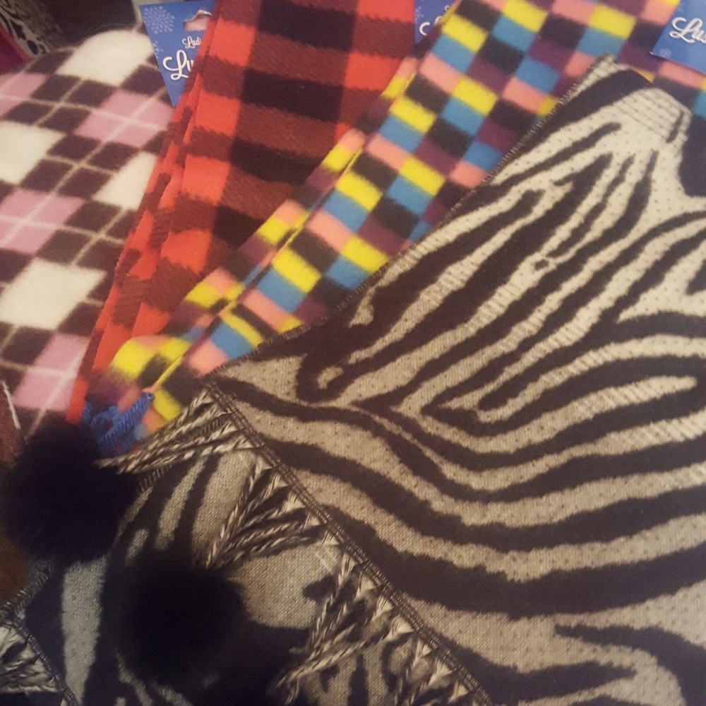 Women's plush scarves $8 each